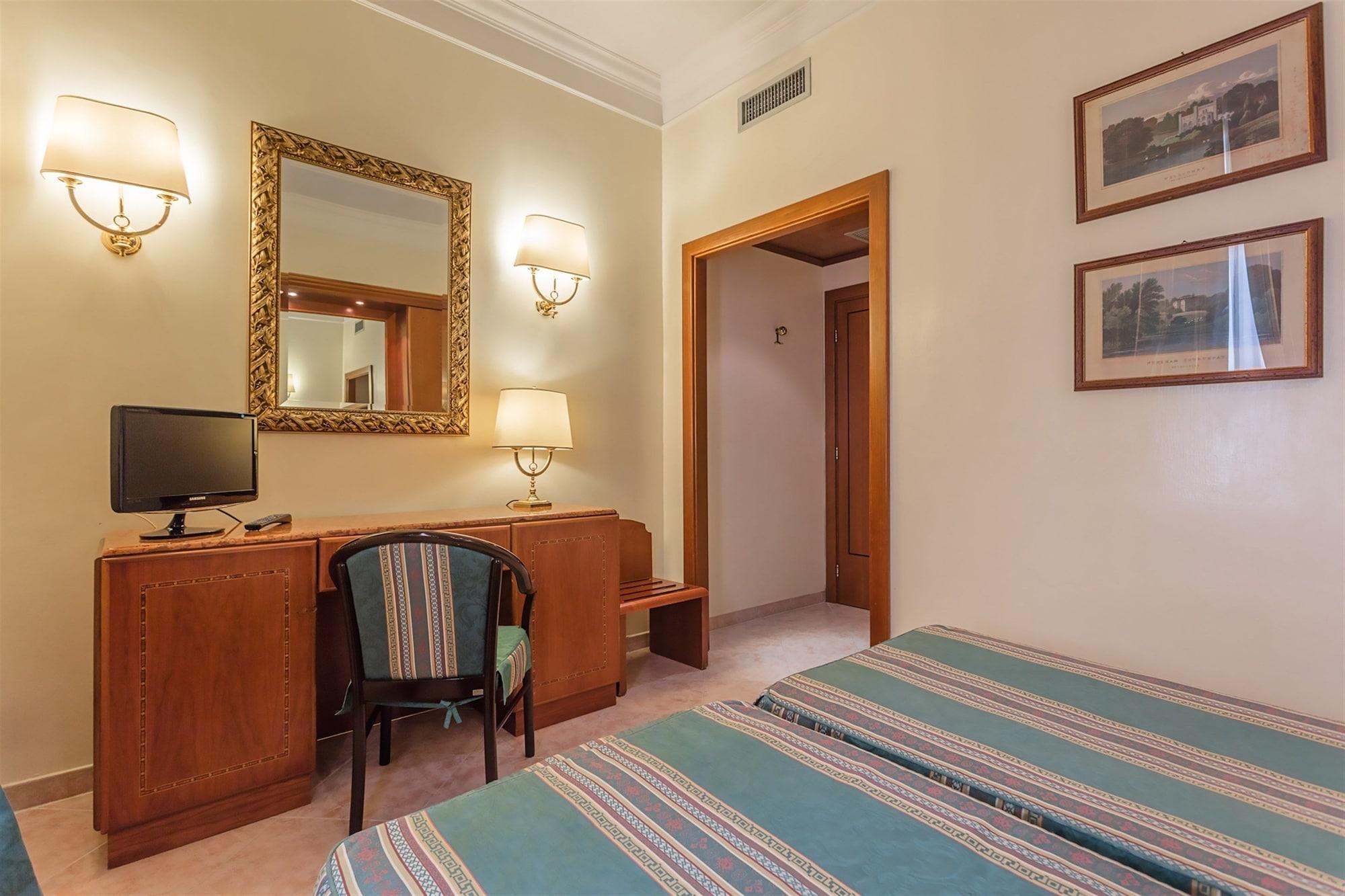 Raeli Luce 4* Roma