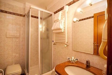 Hotel Raeli Luce Roma